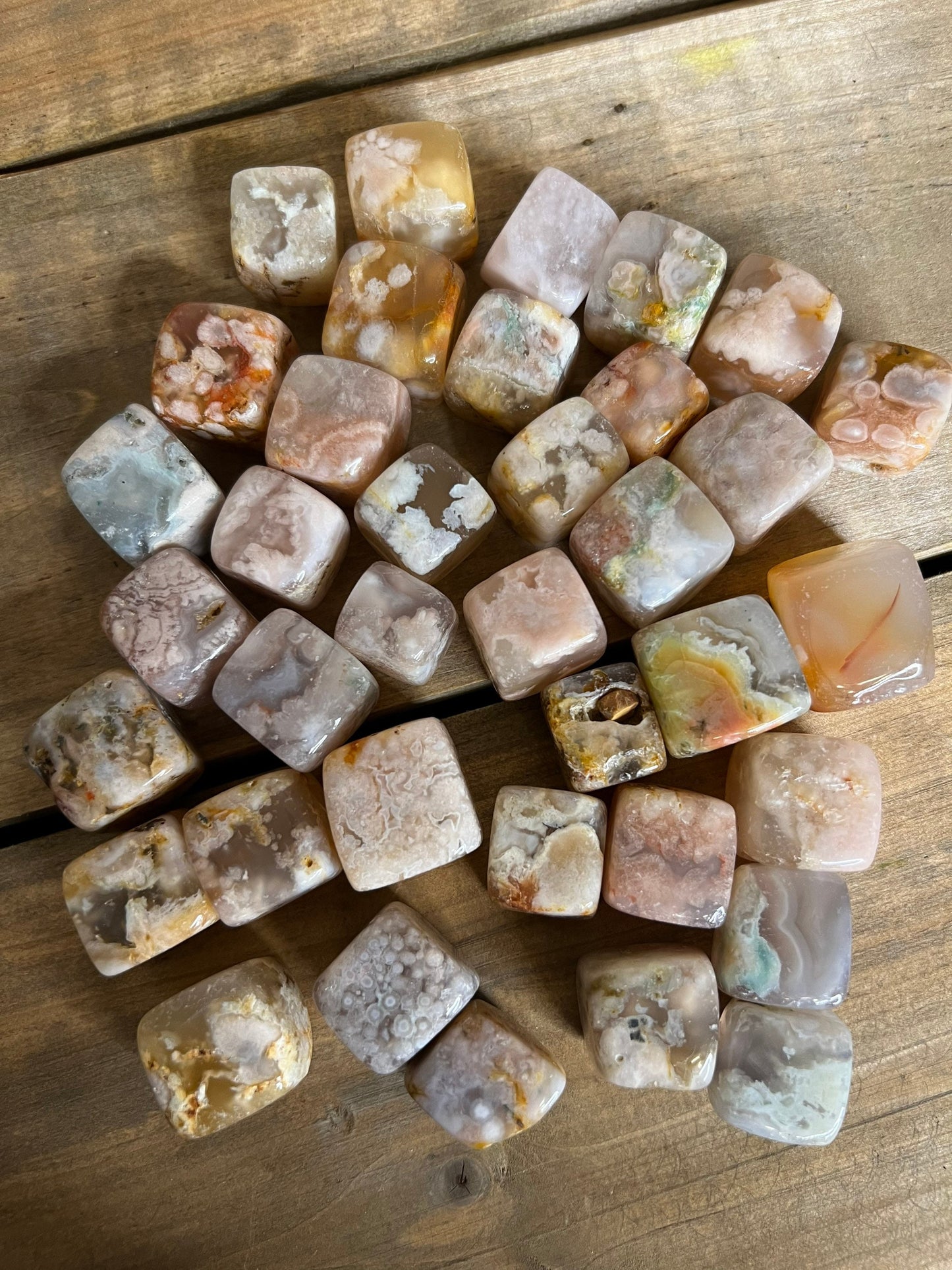 Flower Agate Cubes | Sakura Agate