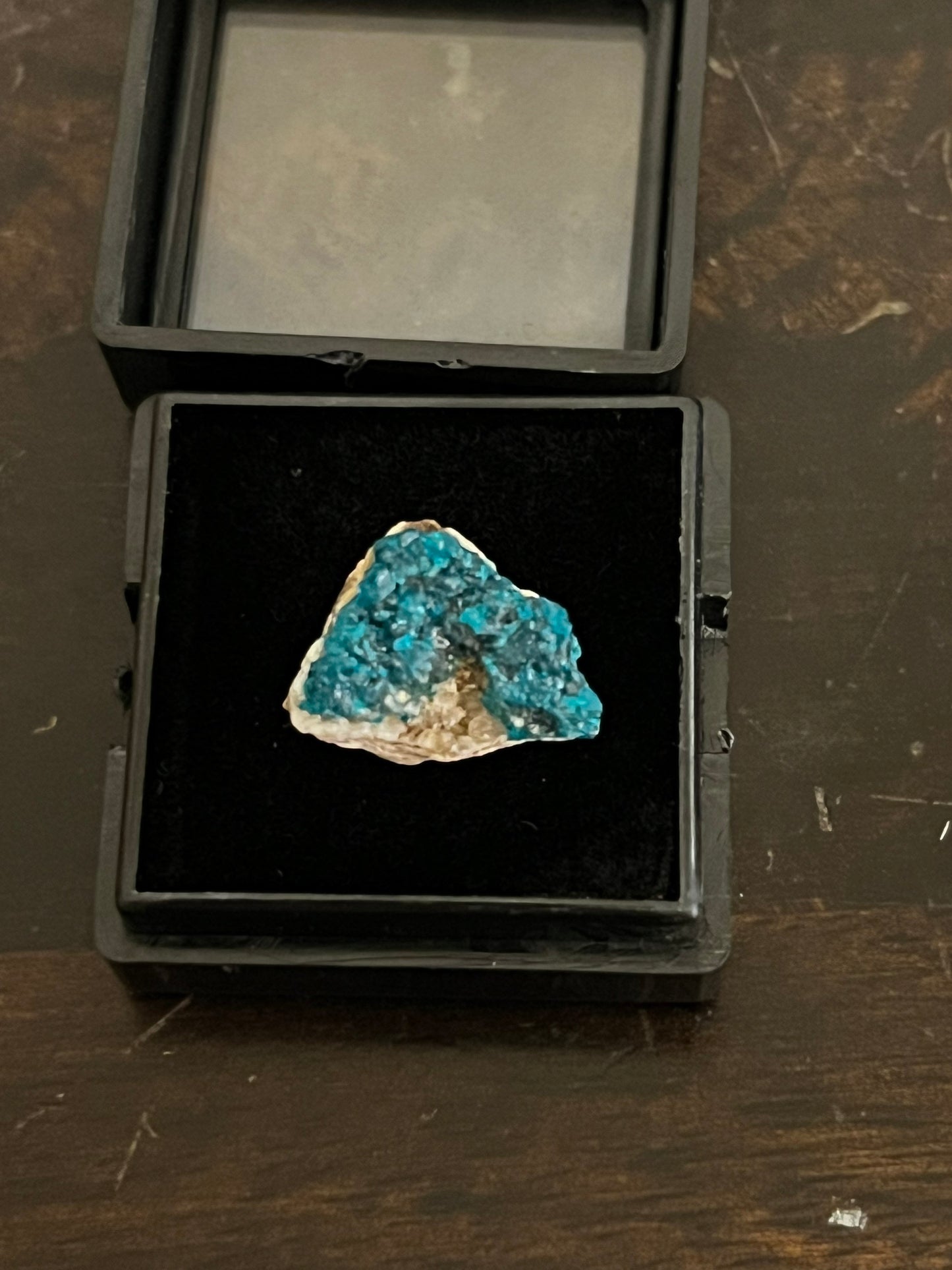 Dioptase Specimen 0.55”